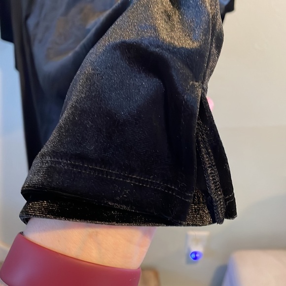 Velvet t-shirt - Picture 3 of 6